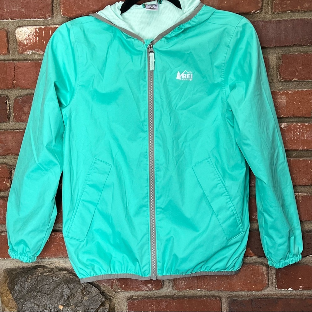 REI CO-OP Kids Medium 10-12 Groundbreaker Rain Wind Jacket hood green/grey light